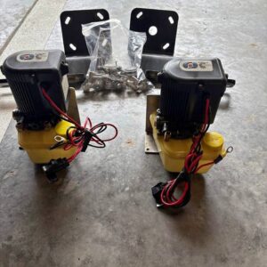 Alternative view of Like New Minn Kota Terrova 12V 55 lb Thrust Trolling Motor