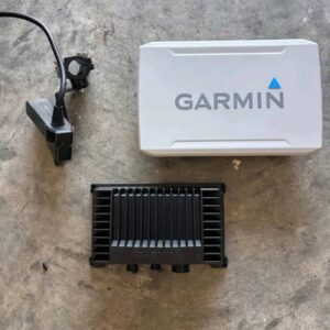 Alternative view of Used Garmin ECHOMAP Ultra 106sv and LiveScope Plus LVS32 Bundle